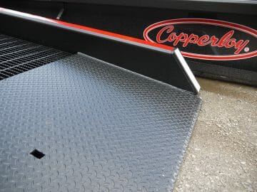 Curbs on the Lots-a-ramps® Mobile Yard Ramps